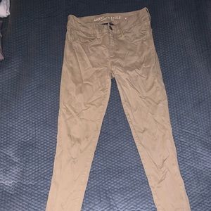 American Eagle jeggings size 8 long khaki/tan color